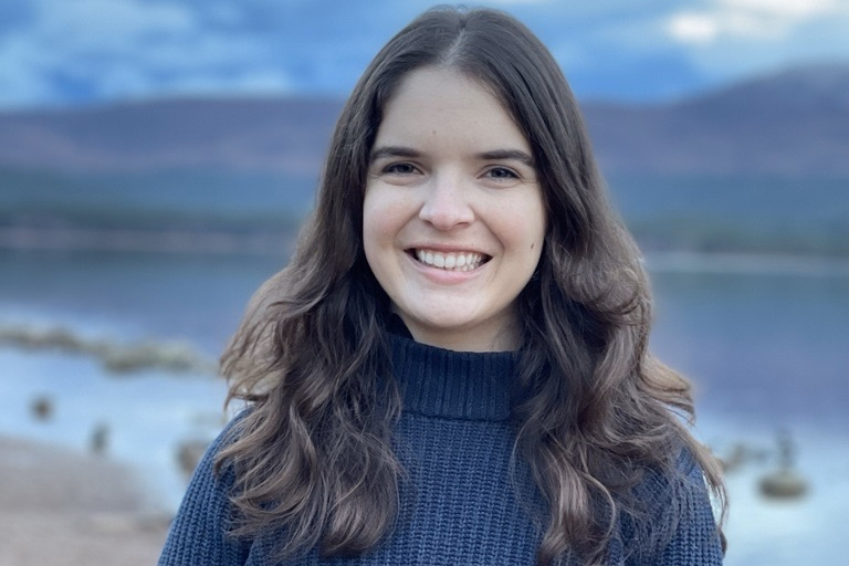 Harper headhsot Harper headhsot